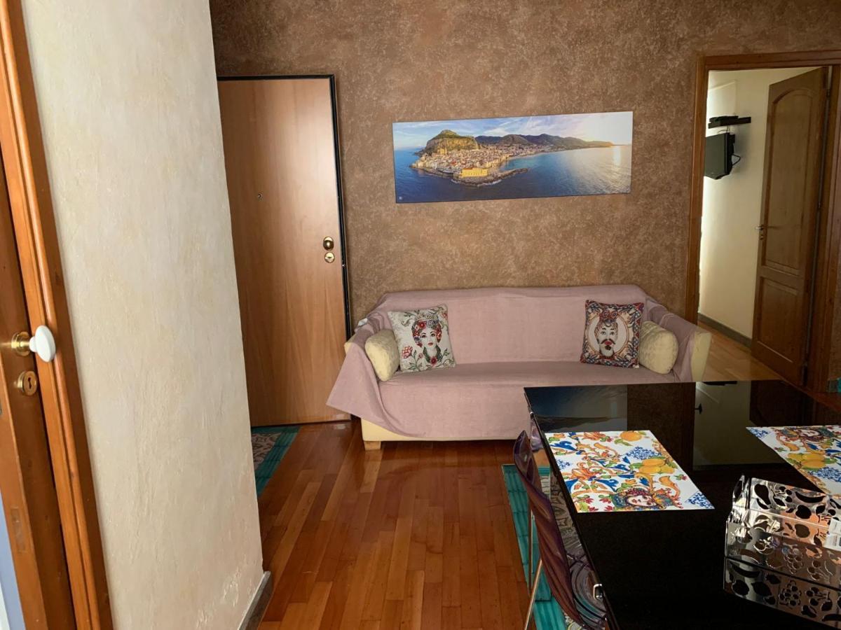 Mela'S House Apartments Cefalù Buitenkant foto